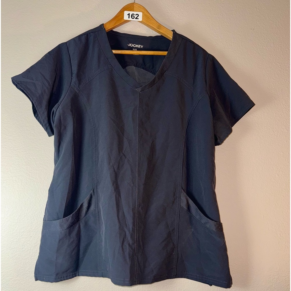 Jockey Women's Scrub Top. Size Large Gray